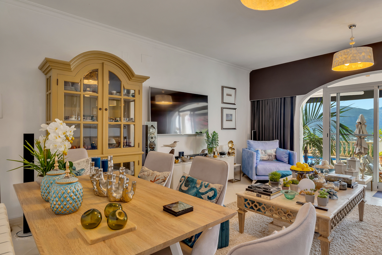 Villa for sale in Pego